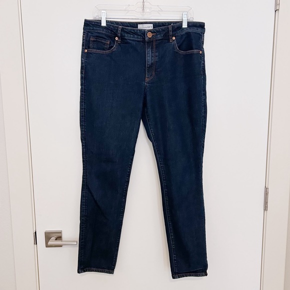 LOFT Curvy Skinny Jeans - Picture 2 of 6